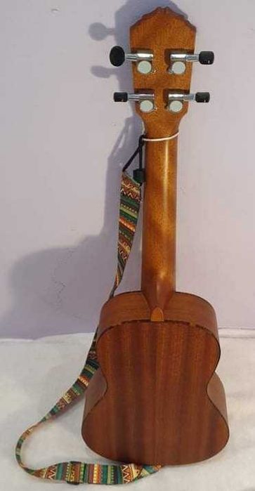 Укулеле "Ортега" с оригинален калъф
