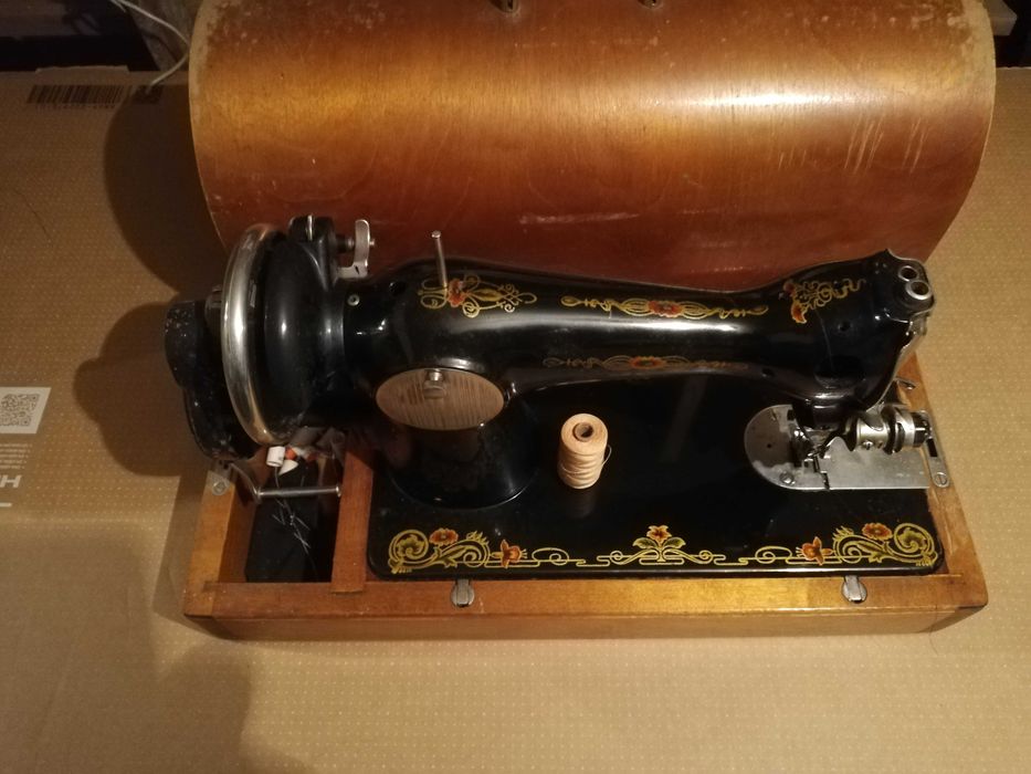 Шевна машина Сингер в отлично дъстояние