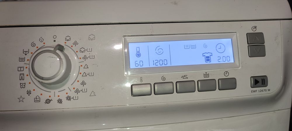 Пералня Electrolux