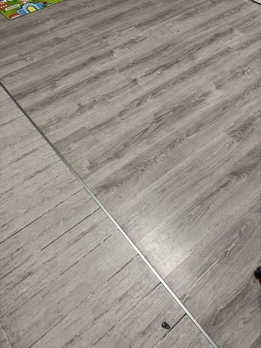 Ламинат бу продам