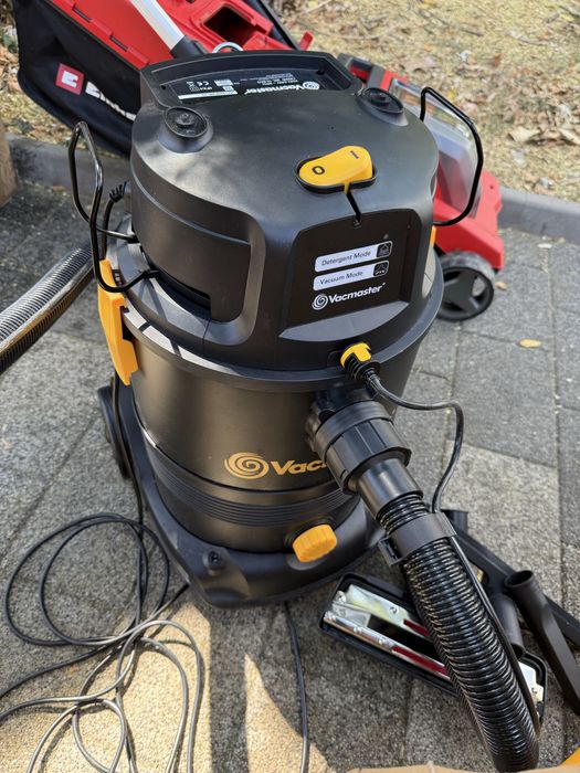 Прахосмукачка за сухо и мокро Vacmaster 3 в 1, 1300 W, 30 L, за килими и твърди настилки