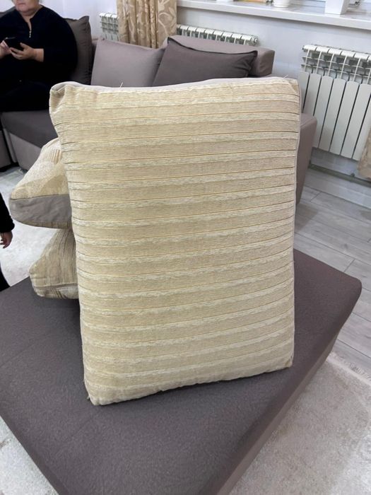 Продам подушки в хорошем качестве