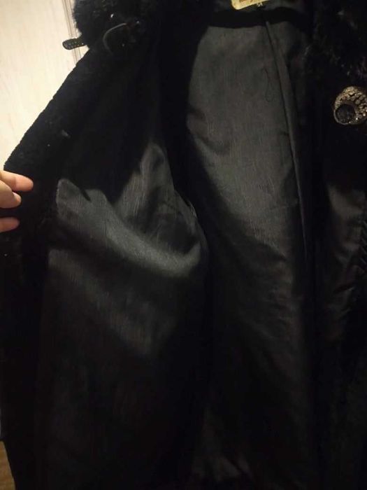 Продам Шубу мутоновую