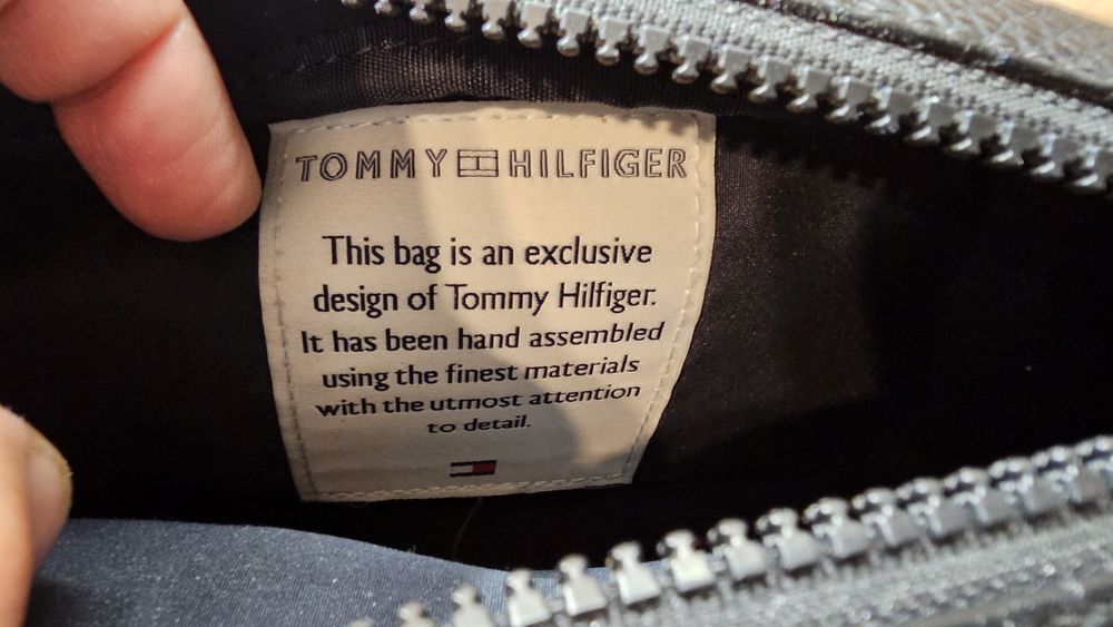 Чанта за кръст на Tommy Hilfiger