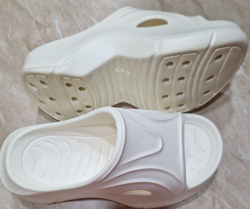 Боти, чехли, маратонки