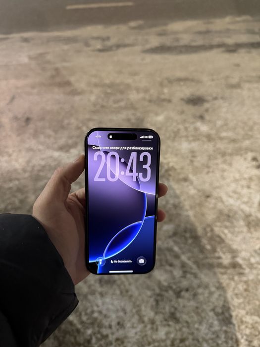 iPhone 16 Pro Black Titanium