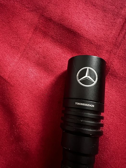 Lanterna LedLenser T7.2 si Nitecore MT21A