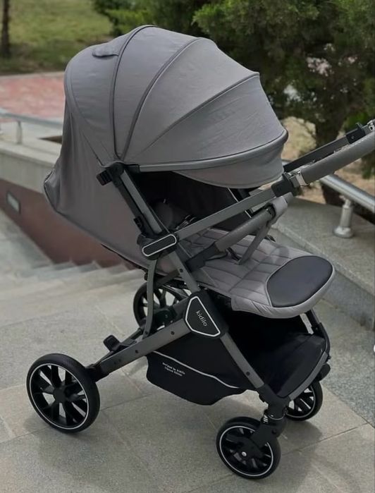 Продам коляску Kidilo новая