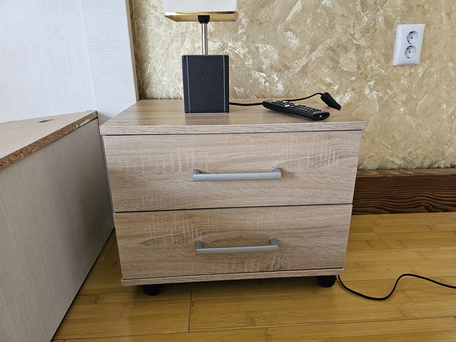 Noptiere Mobexpert stare excelenta