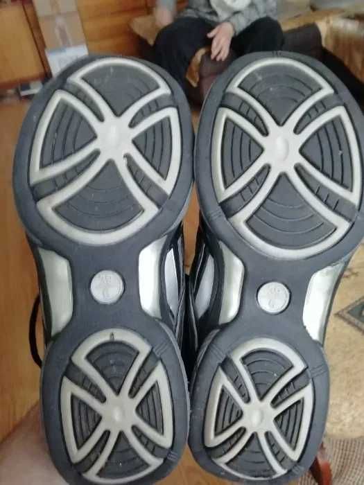 Adidasi Crivit Sports nr.39