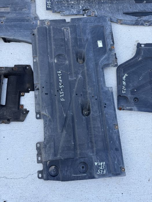 Scut motor Bmw x3 F25 scut cutie /lateral