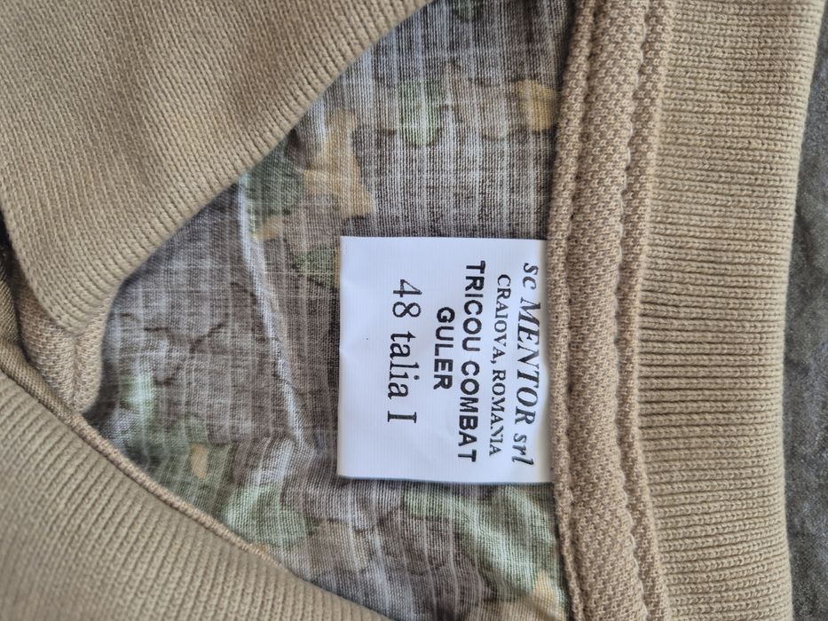 Tricouri combat diferite modele