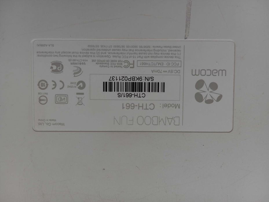 Tabletă grafică Wacom CTH-661 funcțională – fără pen