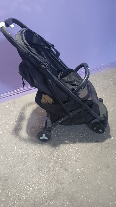 Продам летнюю коляску