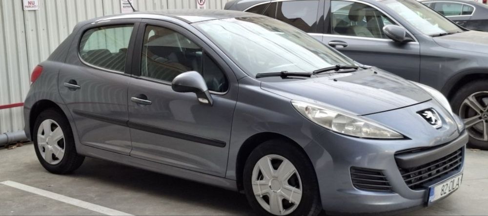 PEUGEOT 207 / 2010 / 1.4 TDI