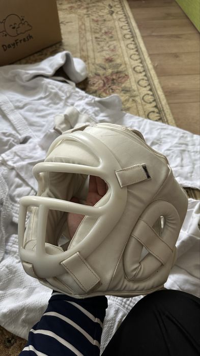 Кимоно белое шлем