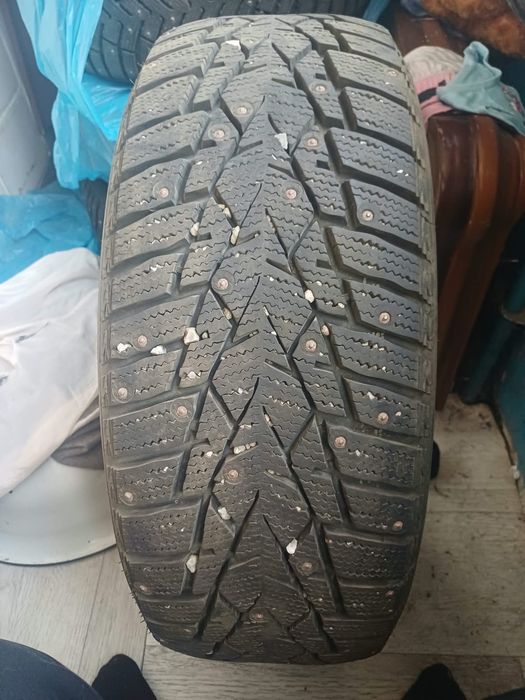 Продам шины зимние