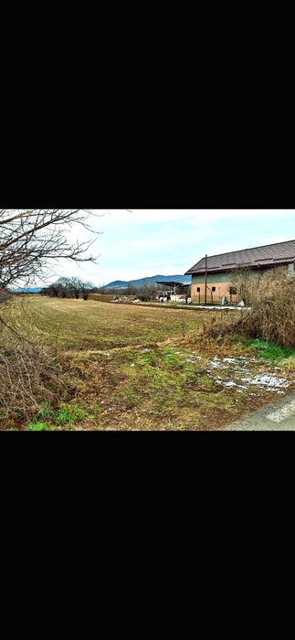 Teren Unguriu-Buzau! Gaze, Apa, Electricitate, Asfalt