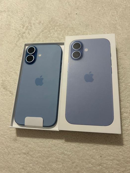 Vând iPhone 17 256gb nou