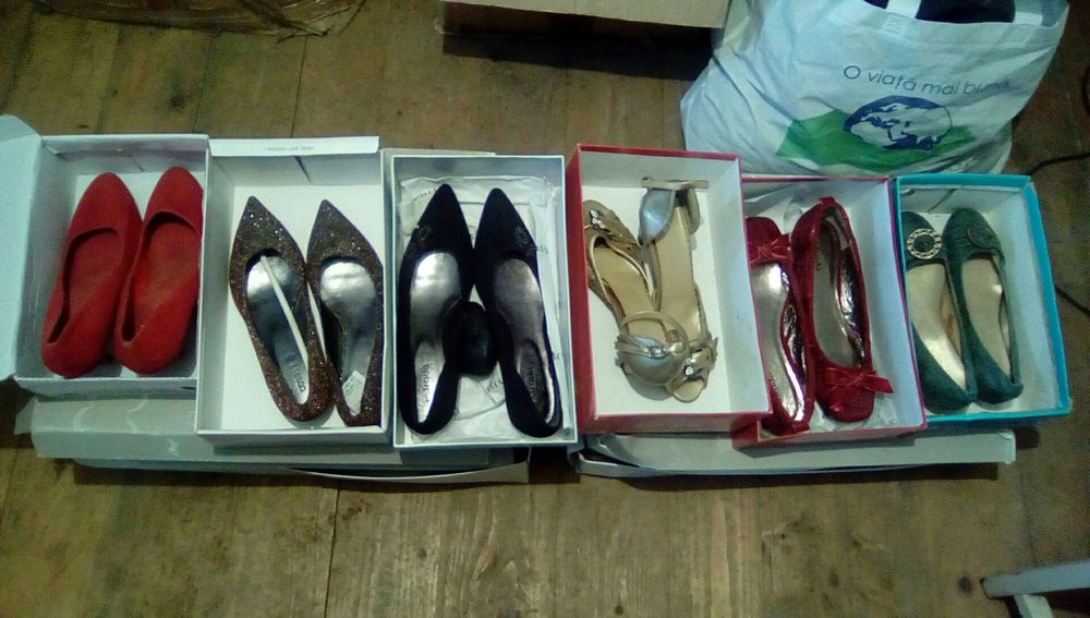 Blugi,Blackburn noi Dama M 24-27