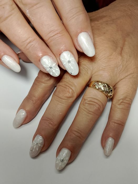 Маникюр Педикюр Ноктопластика