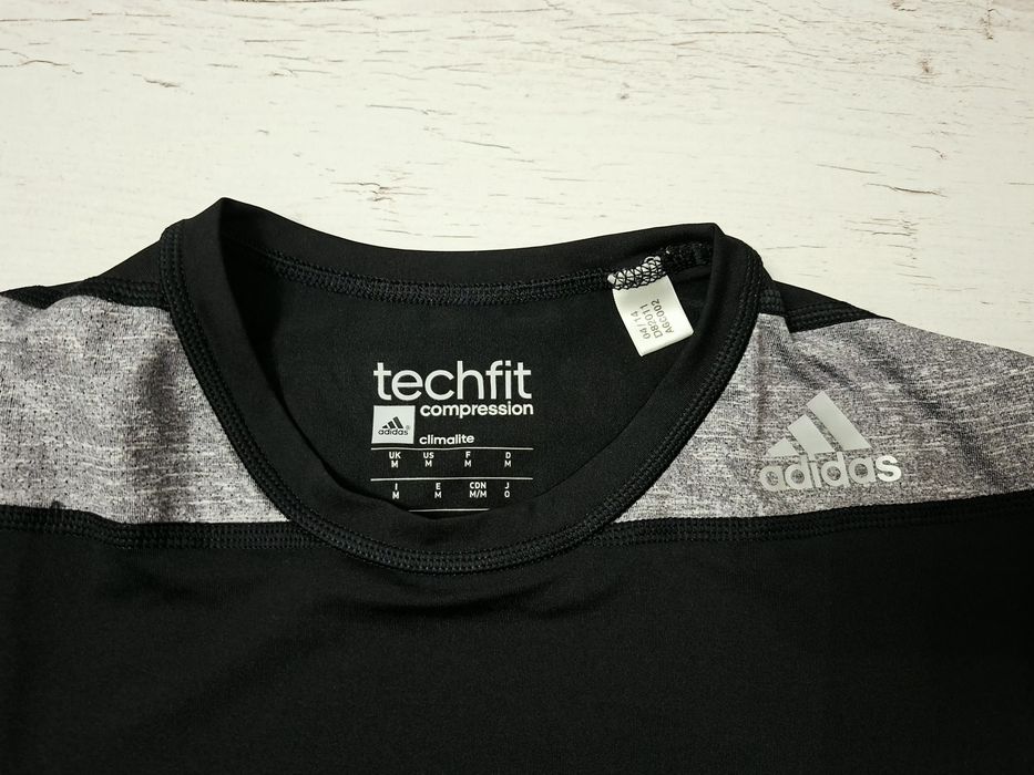 Adidas Techfit Compression-Ориг.тениска