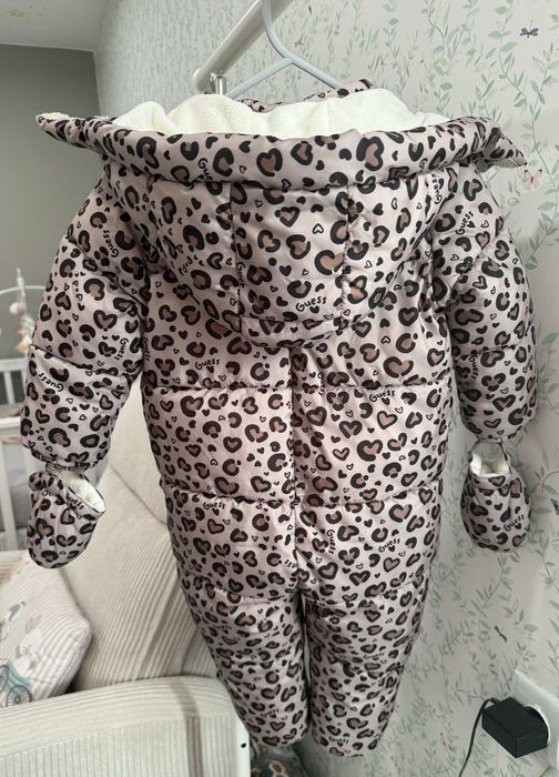 Зимен космонафт  Guess 12 месеца