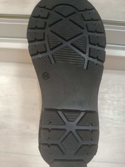 Продаю детские валенки