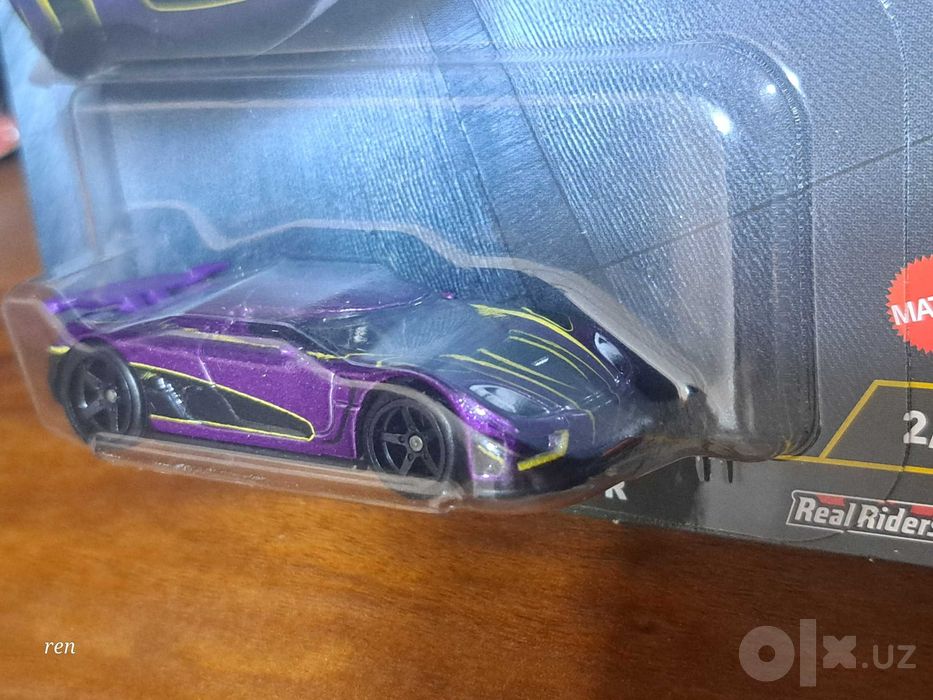 HotWheels Premium