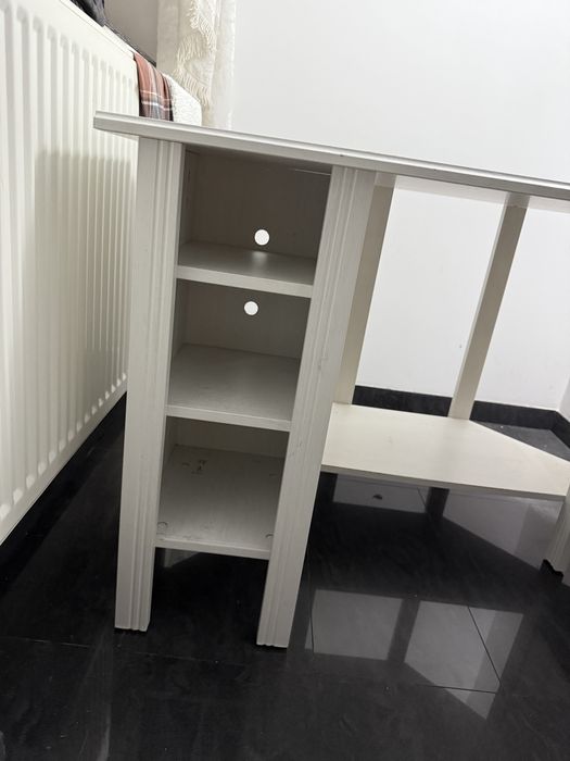 Birou de colt sau perete ikea