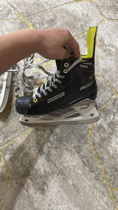 Коньки Bauer Supreme s35