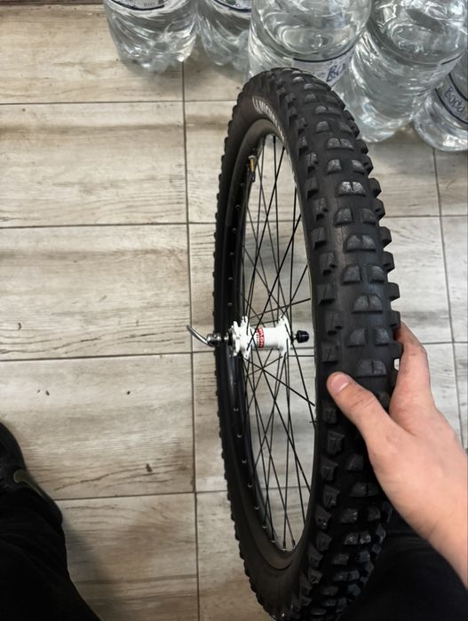 Tubeless предна капла Dartmoor Enduro 27.5 с главина novatec, michelin