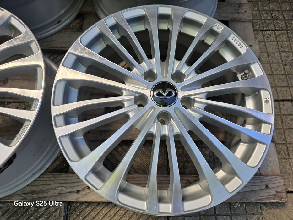 Лети джанти 18ки 5х112 Infiniti