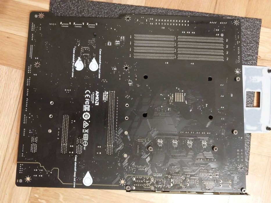 AMD Ryzen 7 5800X + MSI B550 Gaming Plus