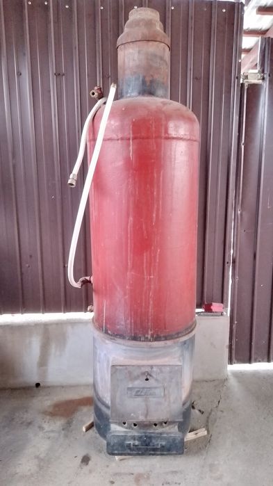 Vând boiler pe lemne