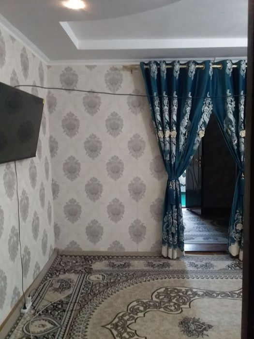 3xonali dom sotiladi