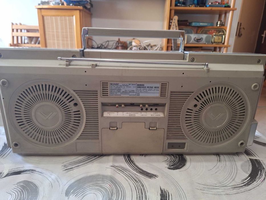 Антика касетофон Шарп 565 за части
