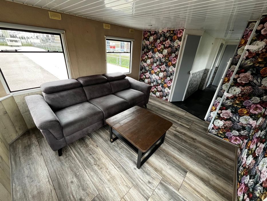 Casa pe roti Casa mobila Tiny House Casa de vacanta / 3 camere / 30 mp / mobilata si utilata