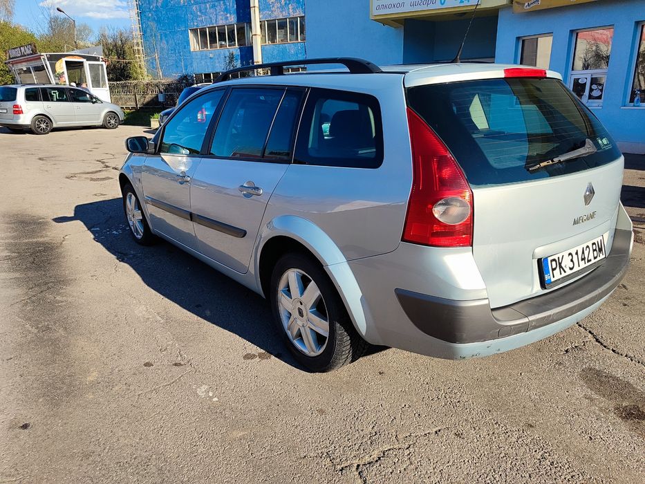 Рено Меган 2 2.0 бензин