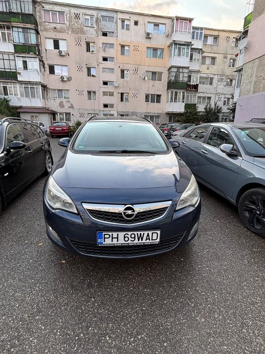 Opel Astra J 2012 2.0 CDTI 160CP