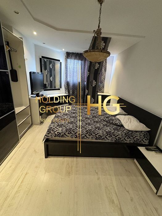 Продава се Тристаен апартамент в Варна, Левски - 144 кв.м за 1702 €/кв.м - Снимка #2