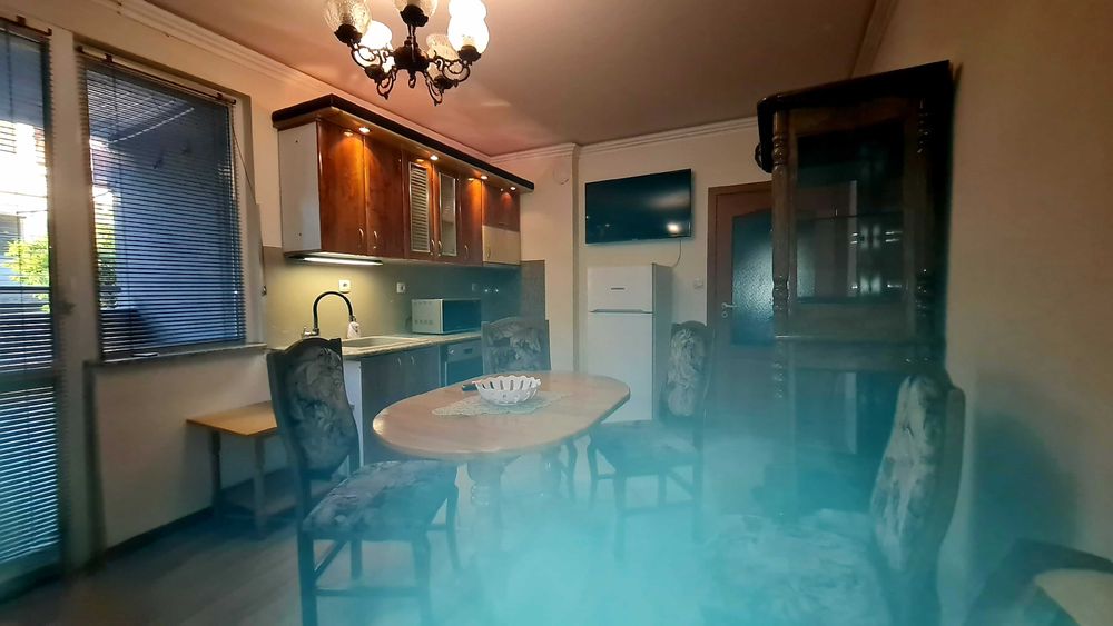 Дава се под наем Двустаен апартамент в Пловдив, Съдийски - 43 кв.м за 275.4 € - Снимка #1