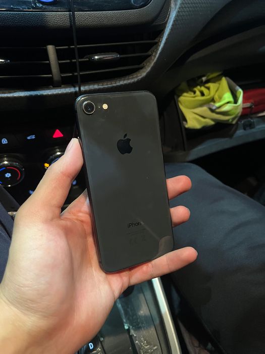 iPhone 8 - Айфон 8 Идеал