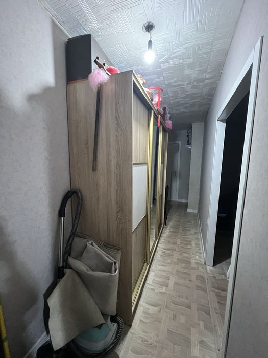 Шкаф купе срочно продам