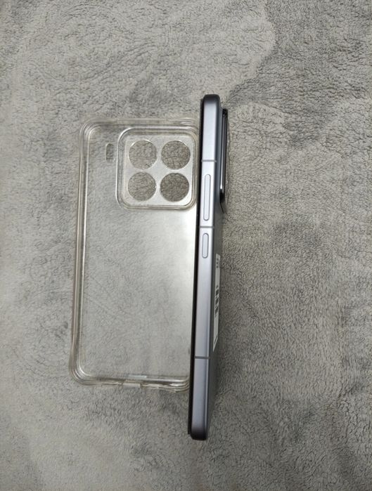 Vând Xiaomi 15 pro