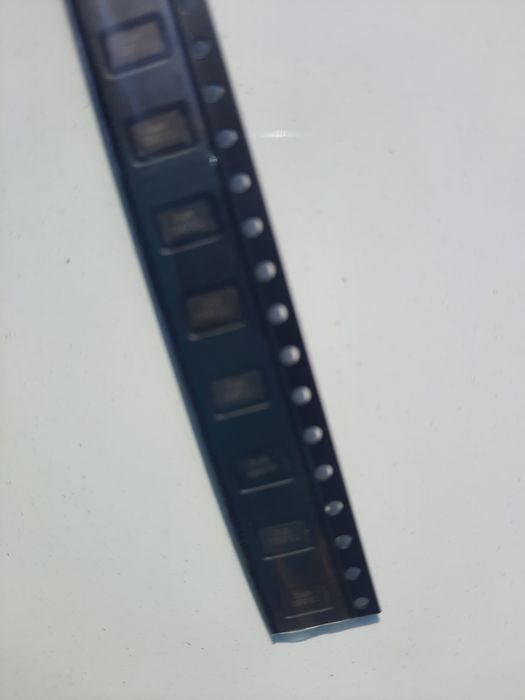 Кварцевый резонатор