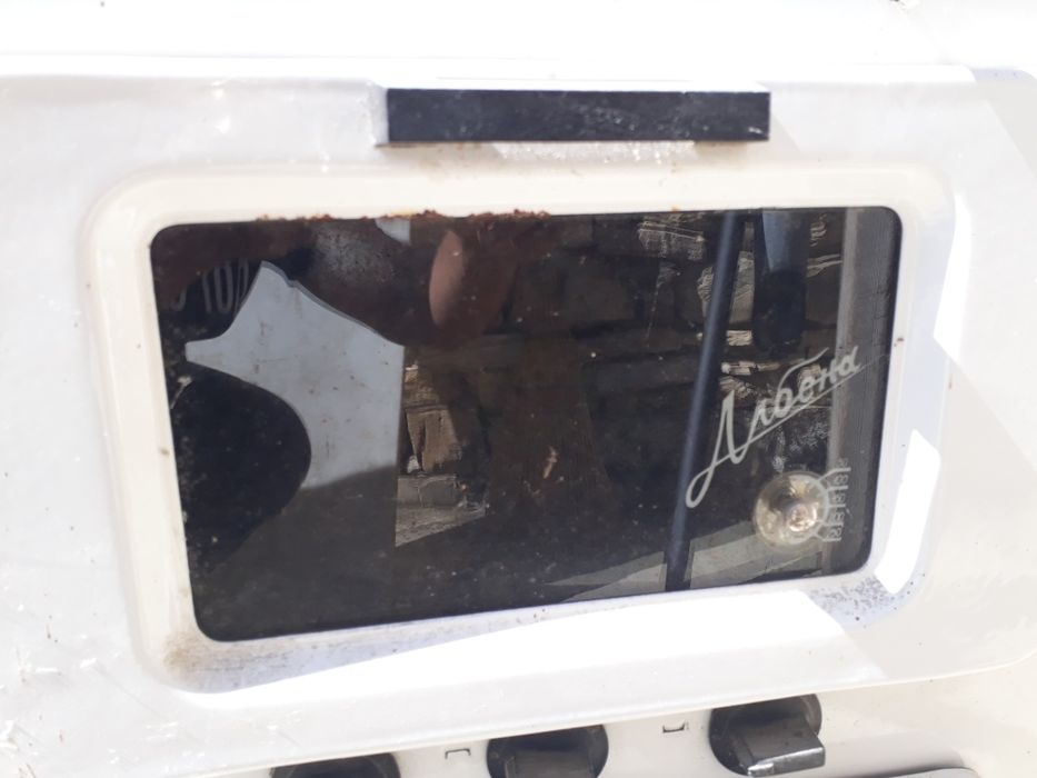 Печка албена на нафта и ток