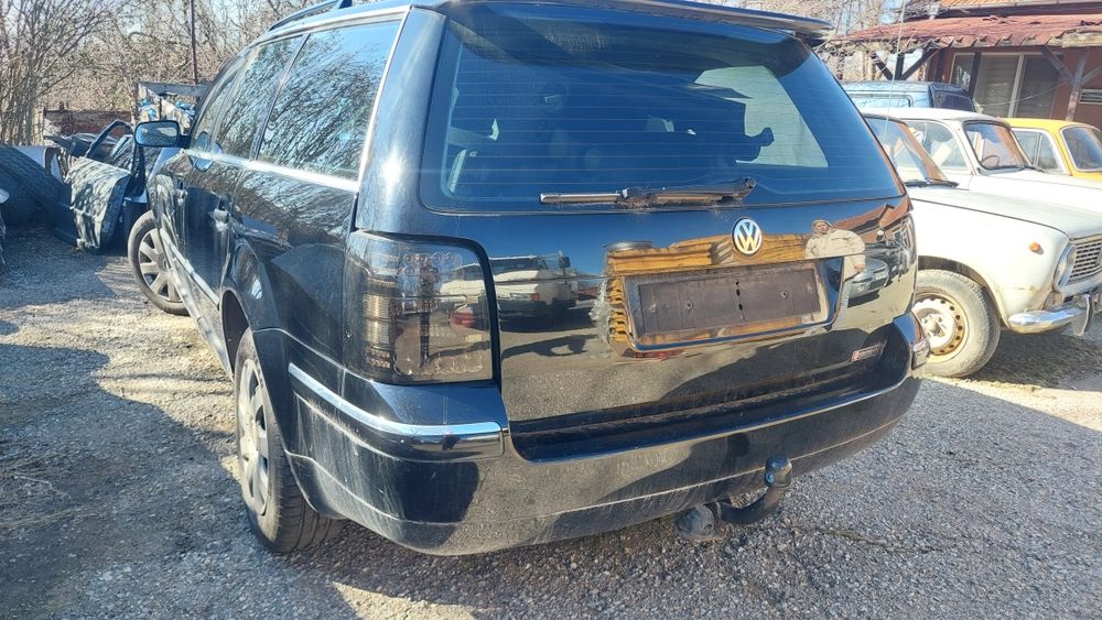 Пасат б5.5 2.0 115 коня на  части