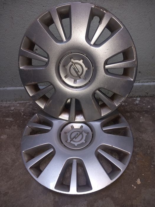 Capac  Opel original pe 16