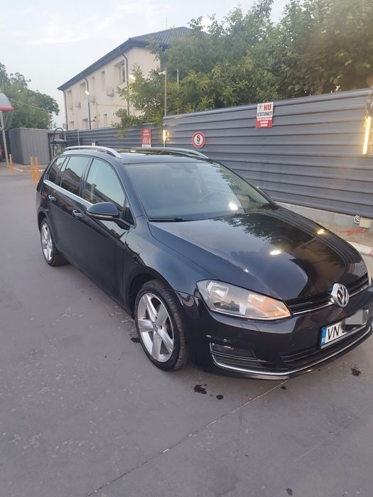 VOLKSWAGEN Golf 2014